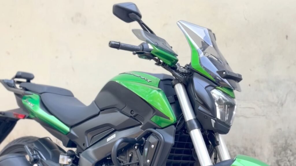 2025 Bajaj Dominar 400